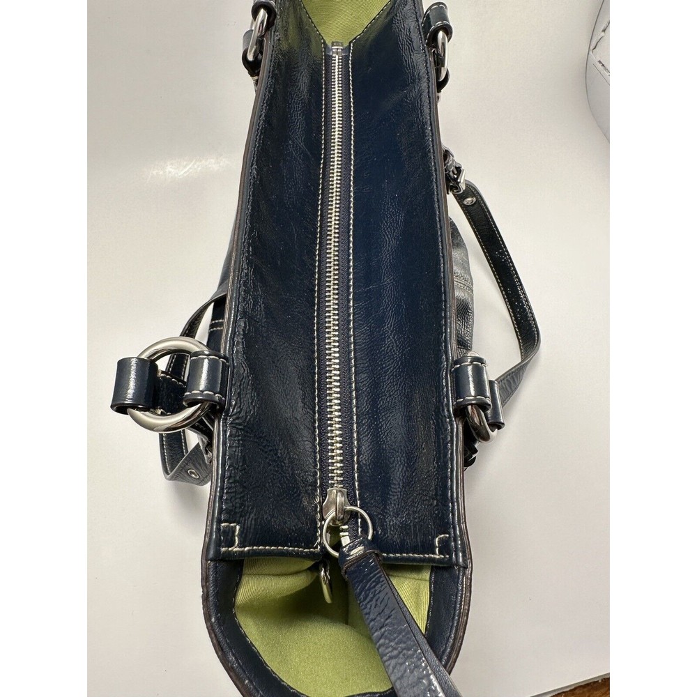 Coach Pleated Patent Leather East West Gallery Y2K tote bag, navy blue - Picture 4 of 13